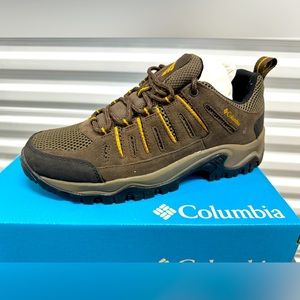 Columbia men’s hiking shoes.
